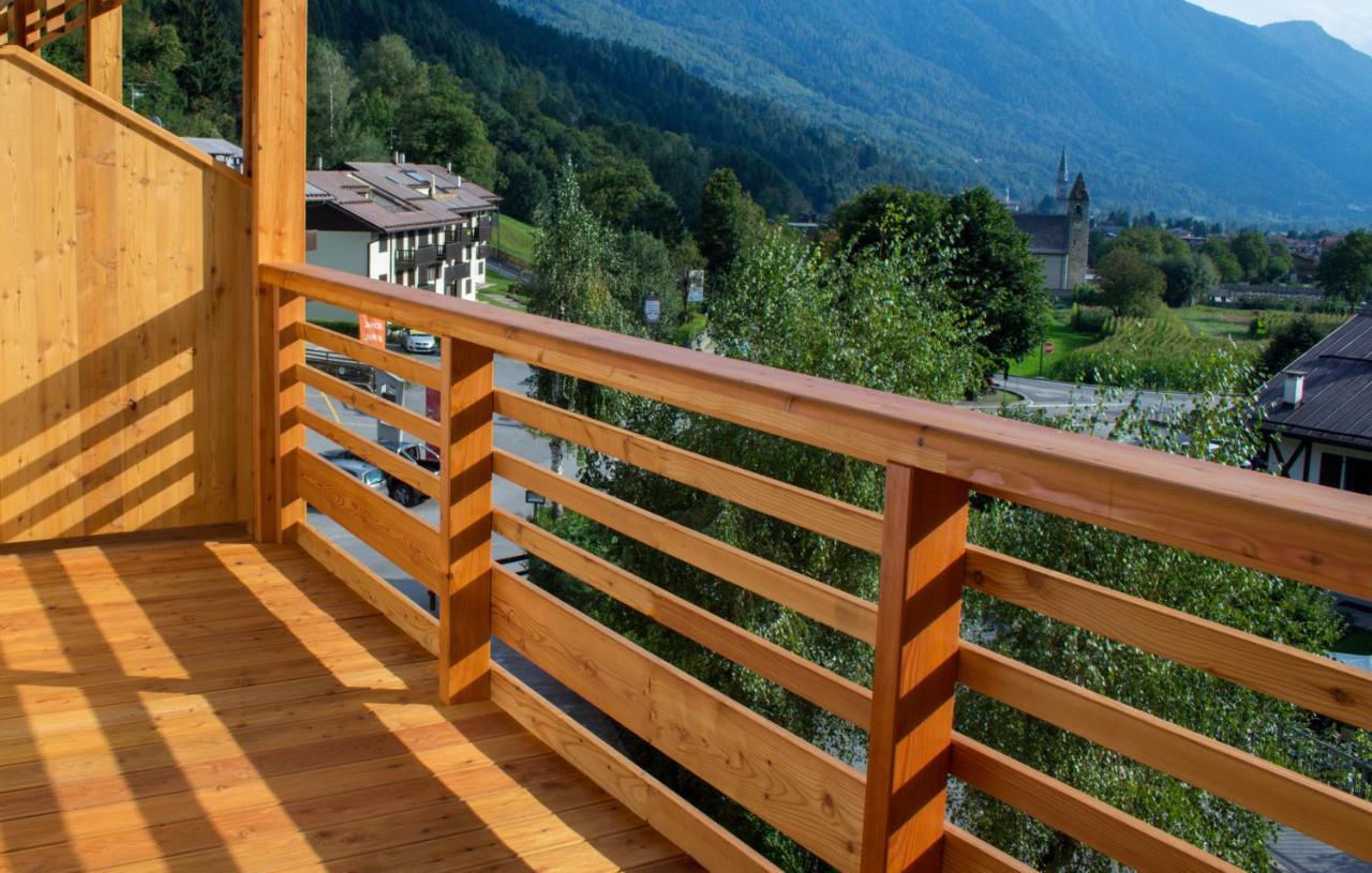 Edelweiss Alpine Nature Pinzolo Esterno foto